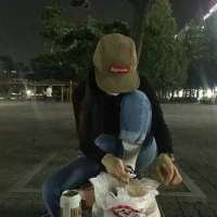 个性男头。 要留下几次眼泪，才知