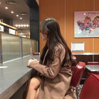 姒三三 情不知所起，一往而深