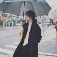 “做朋友有个屁用，我又不缺朋友我缺你。” 也许你拥有很多，但是