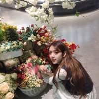 把盏闲卧美人膝 曾经最爱的一句话：我