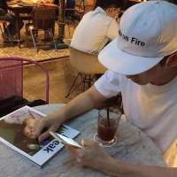 套路 想笑来伪装掉下的眼泪