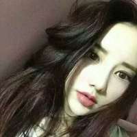 我们不如在一起吧。 如果有一天我不小心伤