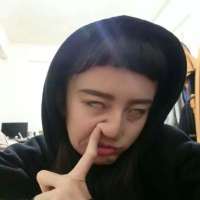 网恋 我也慢慢卑微的没有存