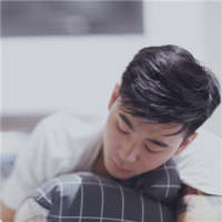人从众 △ 你可知你是我青春