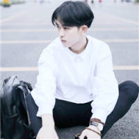闻讯 ╭ァ寂寞吞噬着灵魂、