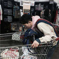 闻讯 ╭ァ寂寞吞噬着灵魂、
