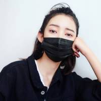 你来迟了 脾气很犟，嘴巴很硬，