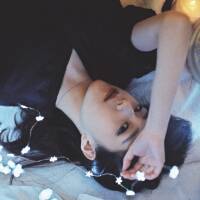 你来迟了 挤不进去的世界，就不