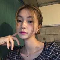 要么孤独 喜欢一个人，像是期待