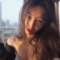 要么孤独 世界上肯定有另外一个