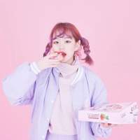 异能量酷girl 白天傻乐，晚上傻哭。