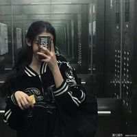 你是什么人物我凭什么对你笑。 我也想单纯一点，不想