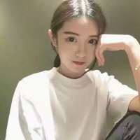 萌萌的标题 你已牵起她的手不再是