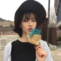 ???φ 喜欢你成了别人的笑柄