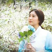 ???φ 我生气了，我躲起来以