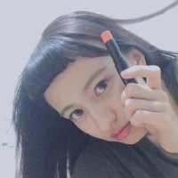 爱是留给自己的 喜欢那种被抱的很紧就