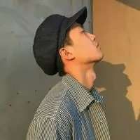 只愿杯酒可抵轻寒故人仍待我归还 还要什么男朋友，难道