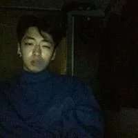 只愿杯酒可抵轻寒故人仍待我归还 还要什么男朋友，难道
