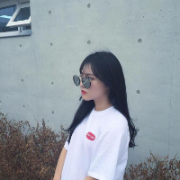 万种风情 记得我以前也和别人炫