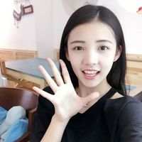 你要相信爱笑的女孩子运气都不会太差 时间会冲淡一切，仿佛