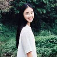 你要相信爱笑的女孩子运气都不会太差 时间会冲淡一切，仿佛