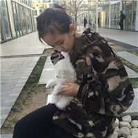我眼底有片孤独的海 那是你来后又走留下的 错过的就错过了，珍惜