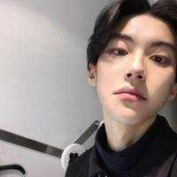 I want to die. 关心一个人成本太高，