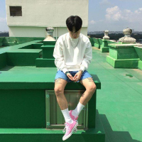 I want to die. 关心一个人成本太高，