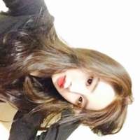 我很坚强 擦干眼泪笑容依旧灿烂 小时候常幻想长大能拯