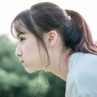 偏执. 一 个 人 的 外