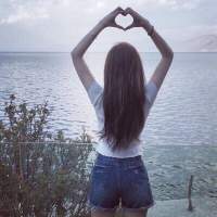 你来迟了 人总是各有苦衷 和不