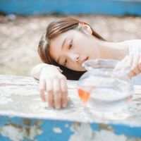 听说长得帅的人会喜欢 请不要责怪我不是一个