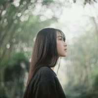 毕业不分手 圈子小一点 书读得多
