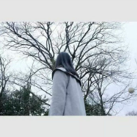 挽手看人生 孩子把玩具当朋友，成