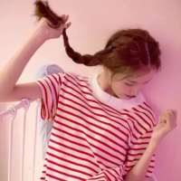 你要的女头。 时光流逝，我们还在留