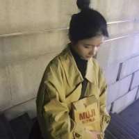 你要的女头。 时光流逝，我们还在留