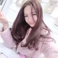 感情弱者 雨淋湿了回忆，痛始终