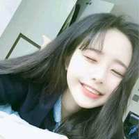 我不哭。 后来我字里行间有诗酒