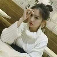 哦，嗯两个字打断了所以要说的话 清风相送茉莉香，举杯