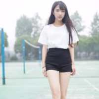 哦，嗯两个字打断了所以要说的话 清风相送茉莉香，举杯