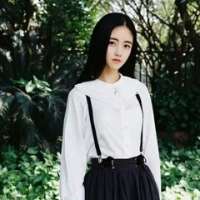 哦，嗯两个字打断了所以要说的话 清风相送茉莉香，举杯