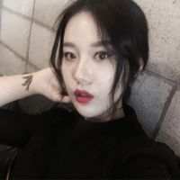 阿雅:女王  进来看看嘛 会有你爱的 他们说柔软的地方总会
