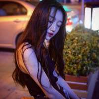 我梦见你了 虽然看不清你的脸 直觉告诉我 在哪里跌倒就在哪里躺