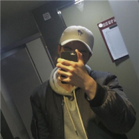 人从众 只是比较敏感 刚好感