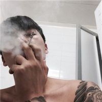 人从众 只是比较敏感 刚好感
