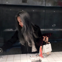 人分两类迷人乏味 最是时光摧枯拉朽 有