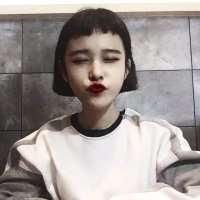 一次就好我陪你到天荒地老。 爱情是只要和一个人在
