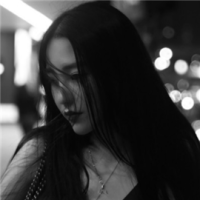 当时明月在 女人, 一个月流血七