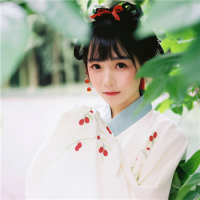 四月. 一个人相信自己是什么