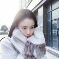 我昨天做梦了 每个梦里面都有你 哭着说我很痛苦，不如